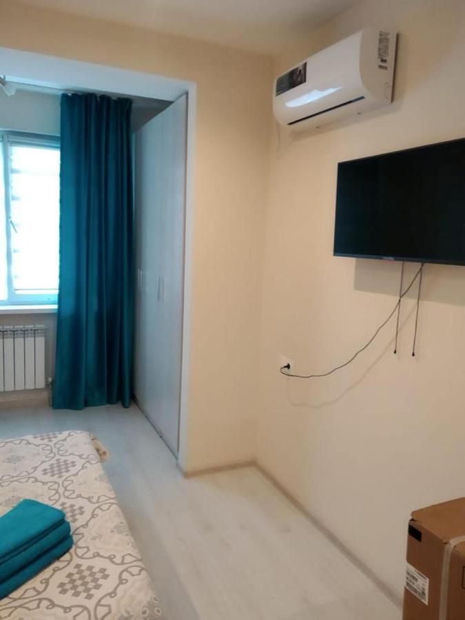 Молодёжный На Сейфуллина Apartment Almatî Exterior foto